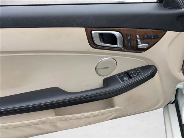 Used 2017 Mercedes-Benz SLC 300 image 14