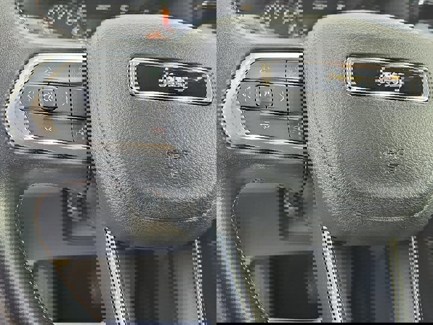 Used 2022 Jeep Compass Limited image 21