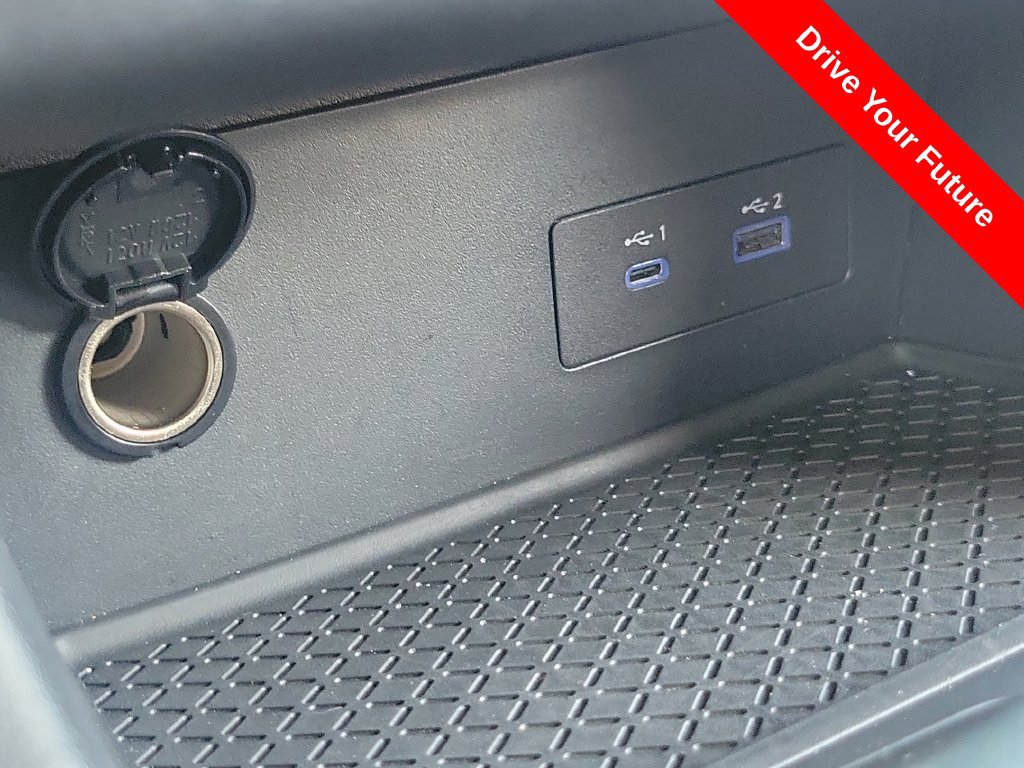 Used 2025 Nissan Pathfinder S FWD image 12