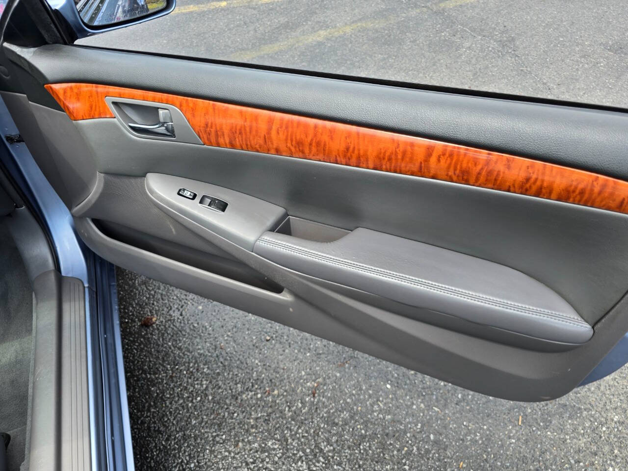 Used 2008 Toyota Solara SLE FWD image 32