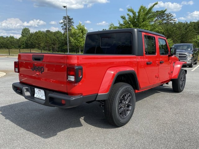 New 2024 Jeep Gladiator Sport image 5