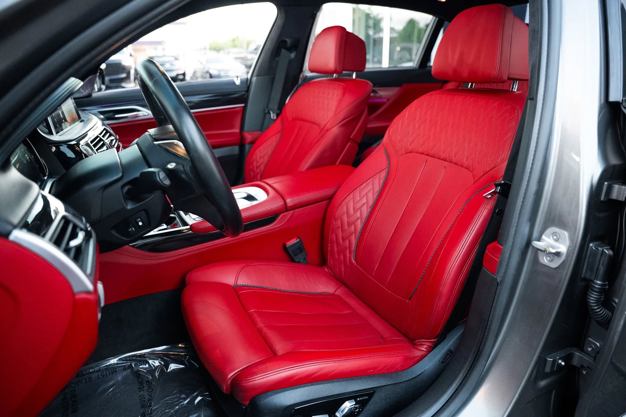 Used 2018 BMW ALPINA B7 xDrive w/ Luxury Rear Seating Package image 27