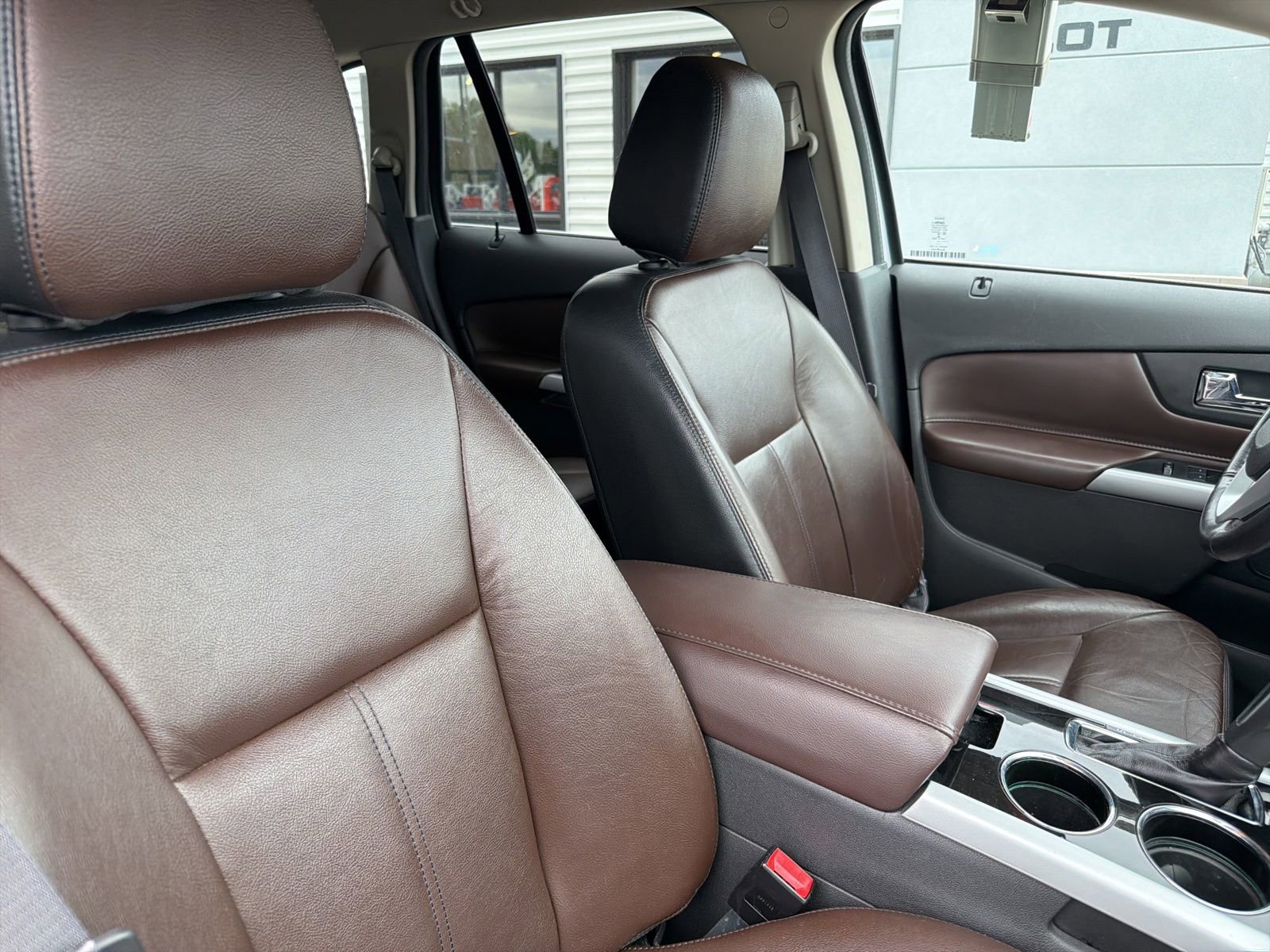 Used 2014 Ford Edge Limited AWD/4WD image 8
