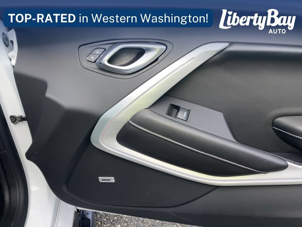 Used 2022 Chevrolet Camaro LT RWD image 16