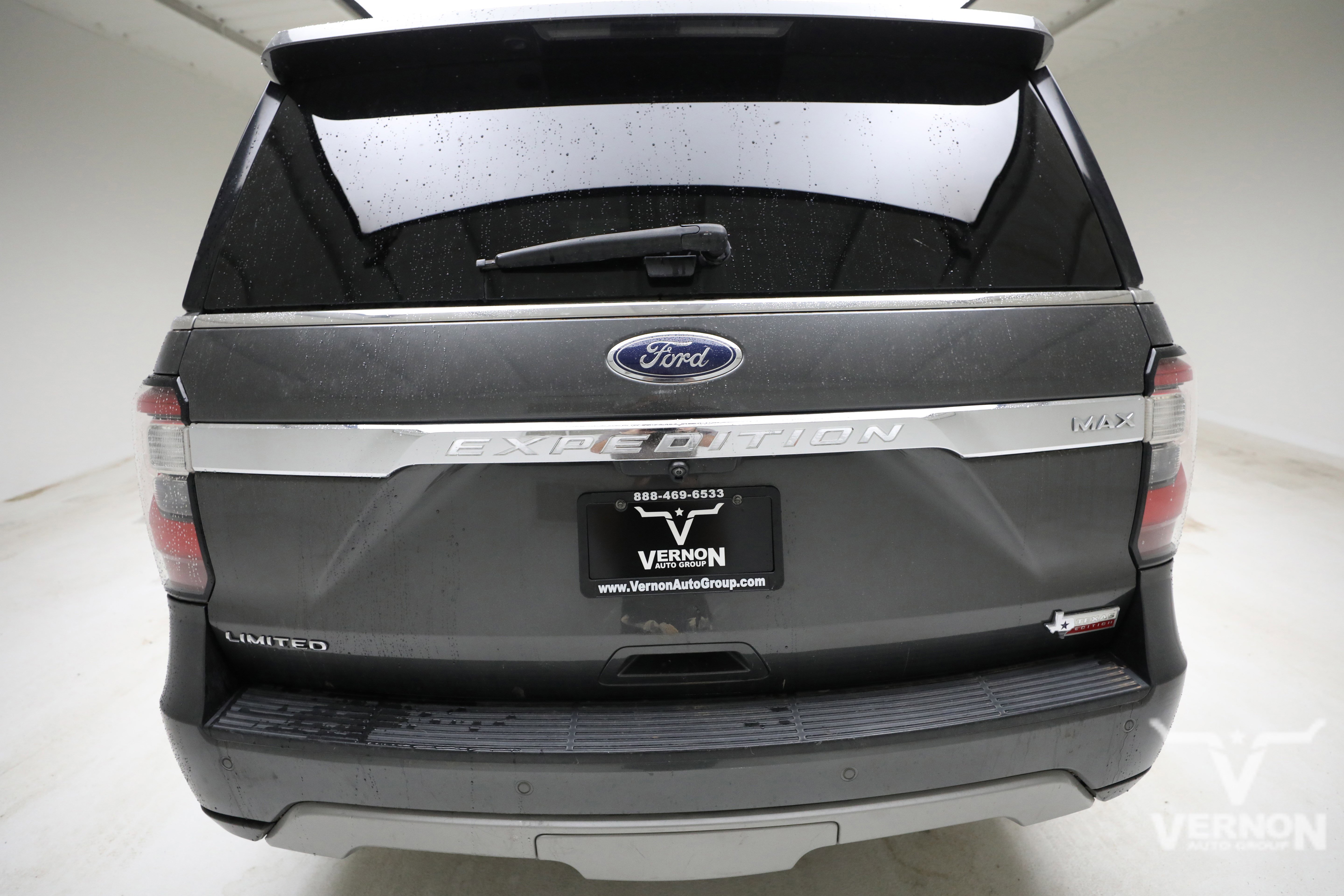 Used 2021 Ford Expedition Max Limited AWD/4WD image 3