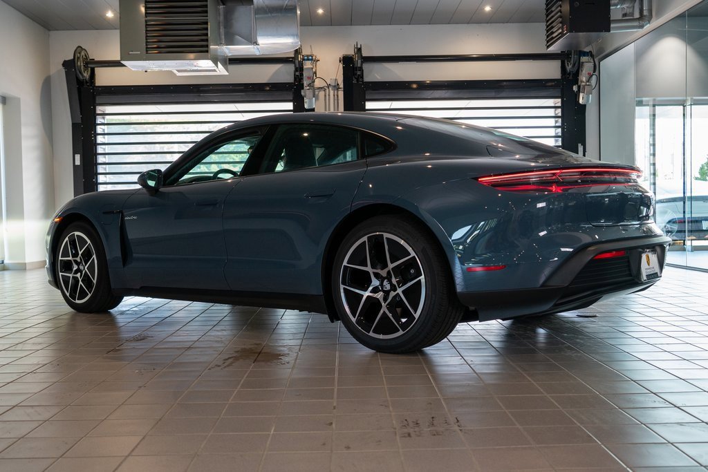 New 2025 Porsche Taycan image 3
