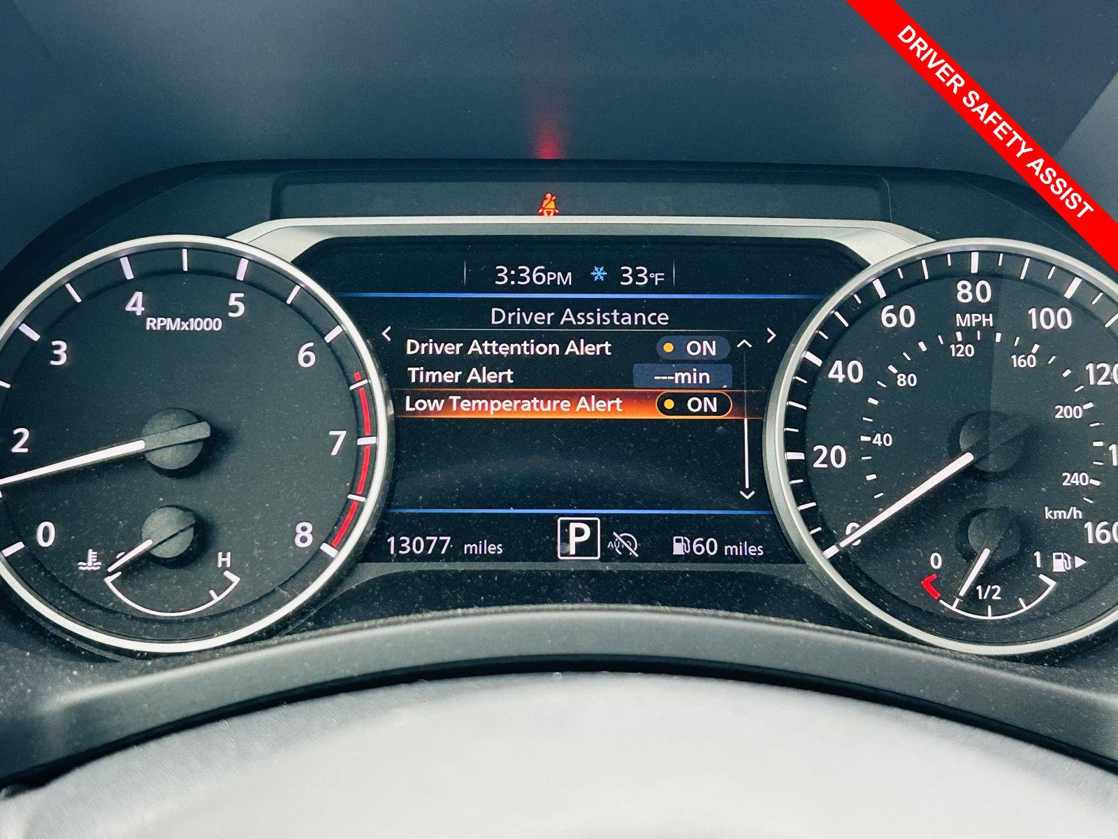 Used 2024 Nissan Sentra SR w/ SR Premium Package image 9