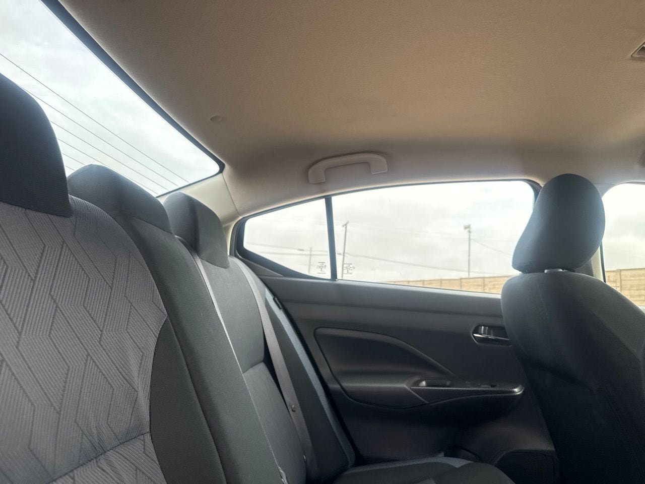 Certified 2025 Nissan Versa SV FWD image 32