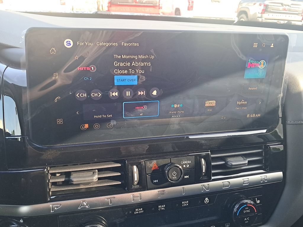 New 2026 Nissan Pathfinder SL AWD/4WD image 19