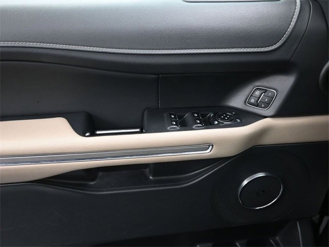Used 2024 Ford Expedition Max Limited image 28