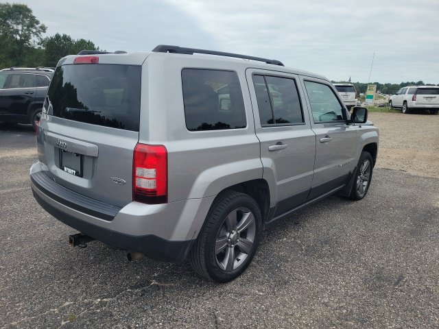 Used 2015 Jeep Patriot High Altitude FWD image 8