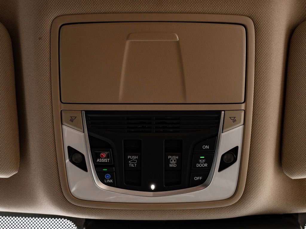 Certified 2024 Acura RDX SH-AWD w/ Advance Package image 39