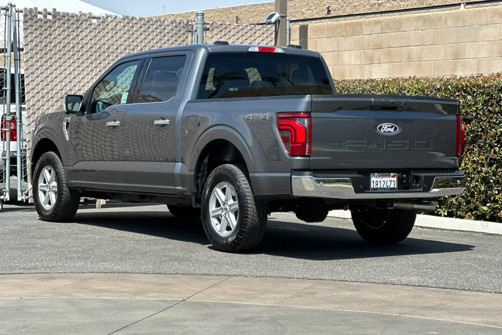 Used 2025 Ford F150 Lariat AWD/4WD image 6