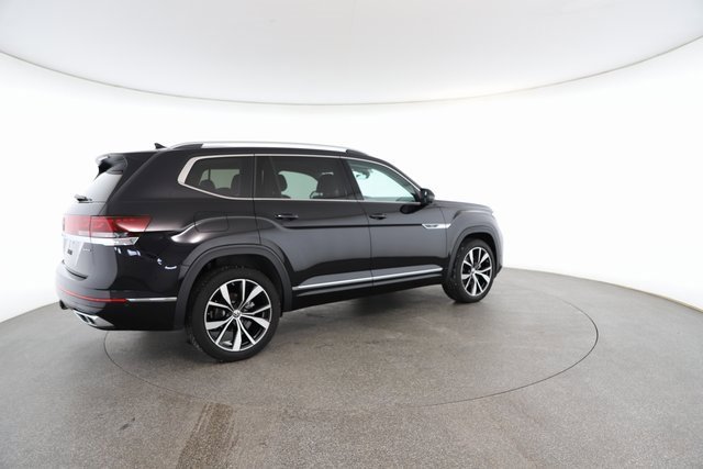 Used 2024 Volkswagen Atlas SEL Premium R-Line image 19