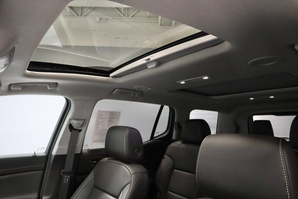 Used 2023 GMC Acadia SLT w/ Preferred Package image 36