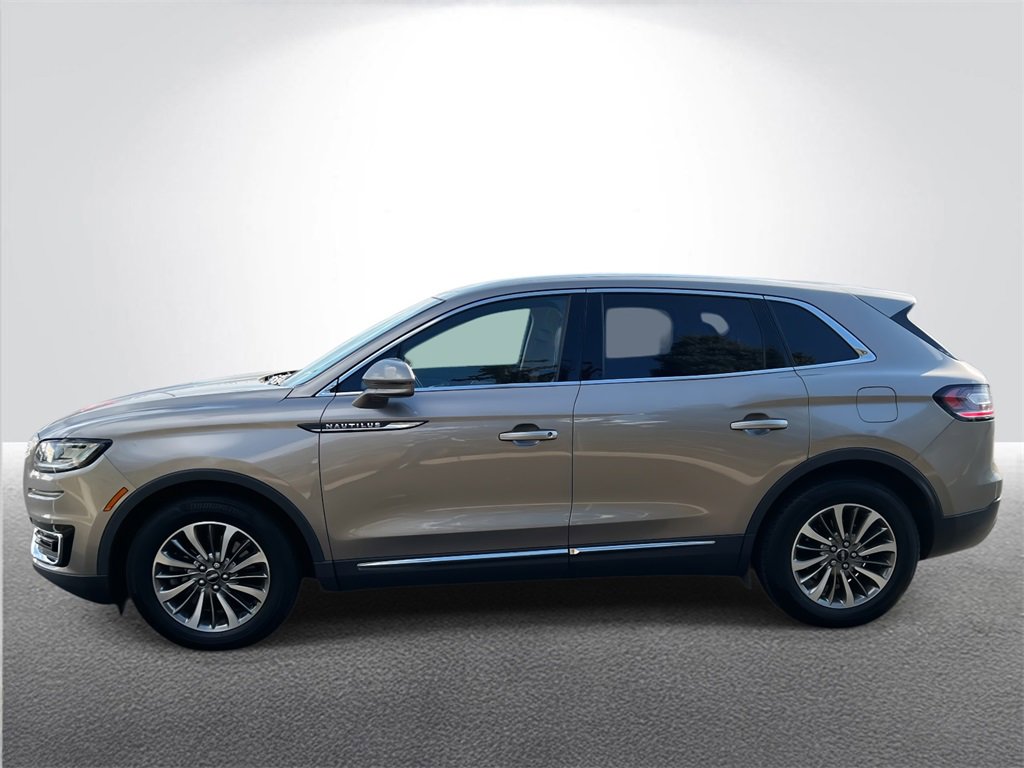 Used 2019 Lincoln Nautilus Select image 3