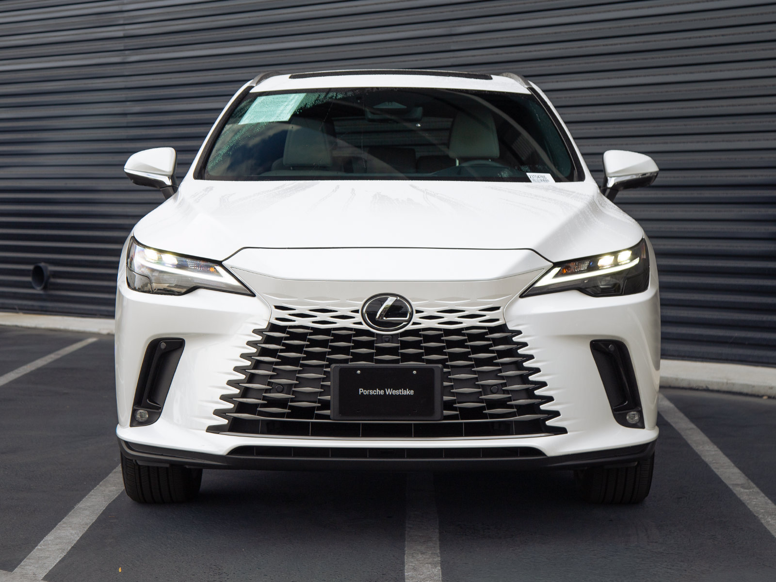 Used 2023 Lexus RX 350 Premium Plus w/ Cold Area Package FWD image 10