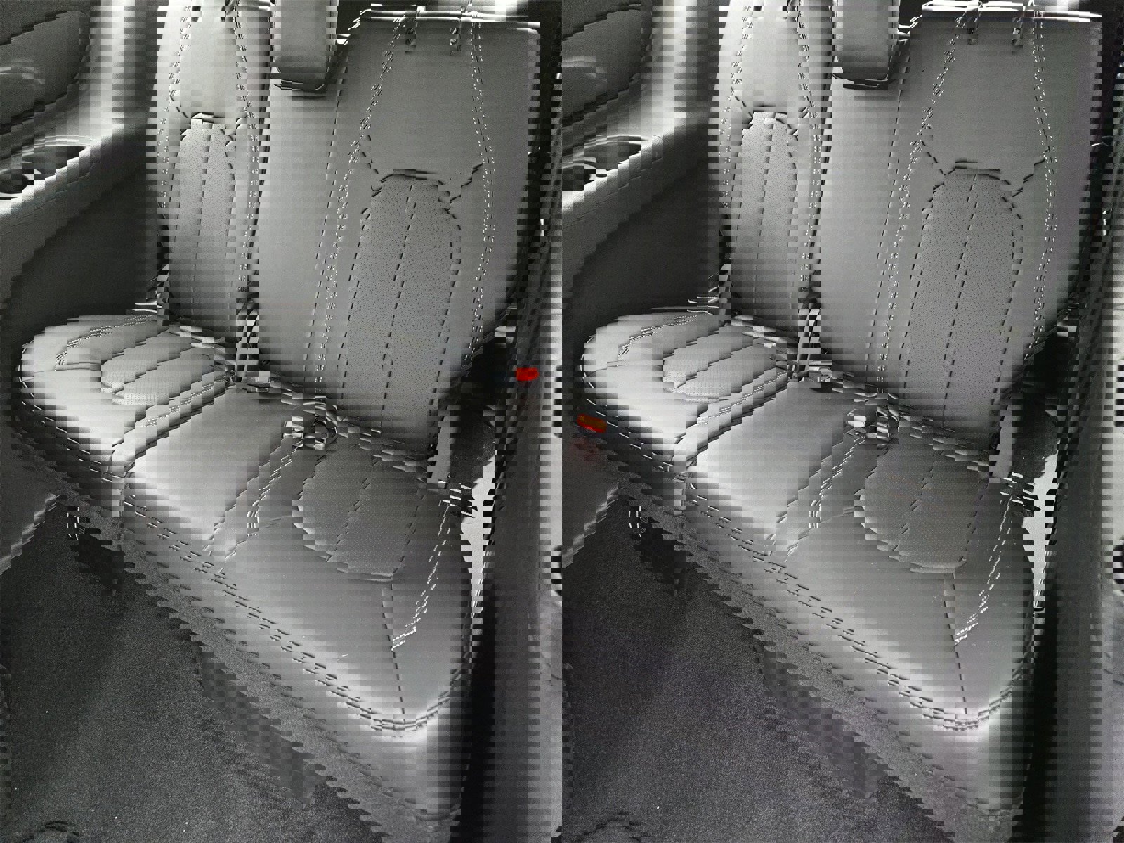 New 2026 Chrysler Pacifica Select image 29