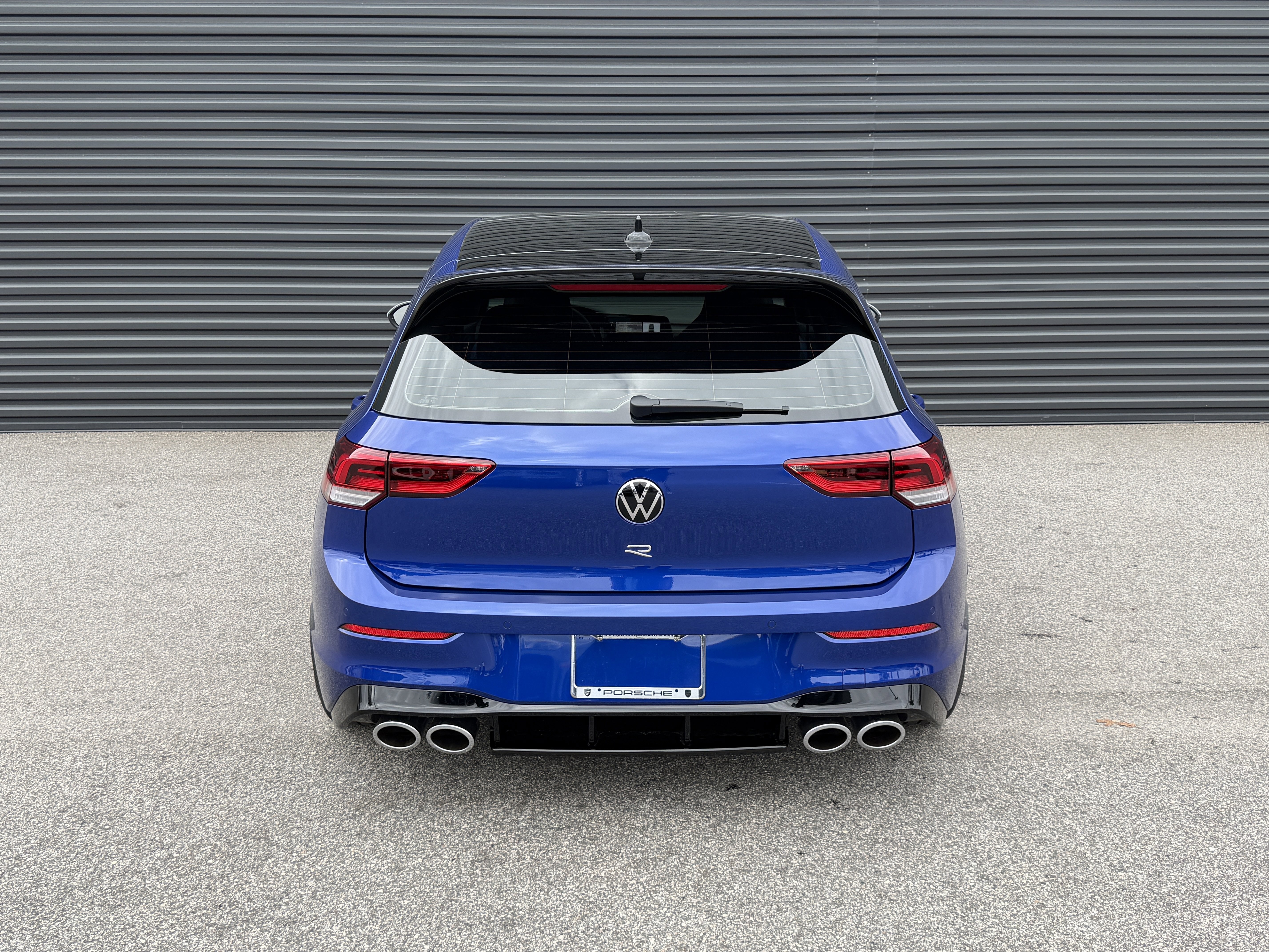 Used 2024 Volkswagen Golf R image 10