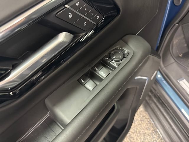 New 2026 Chevrolet Suburban LT w/ Comfort Package image 11