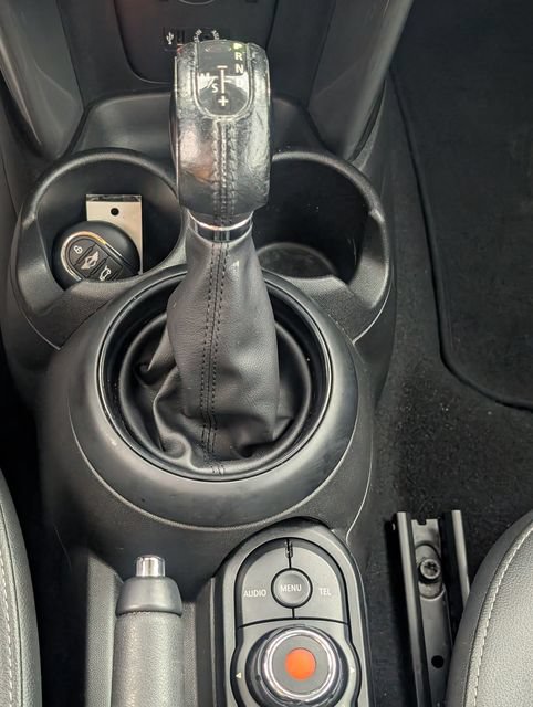 Used 2017 MINI Cooper 2-Door Hardtop FWD image 22