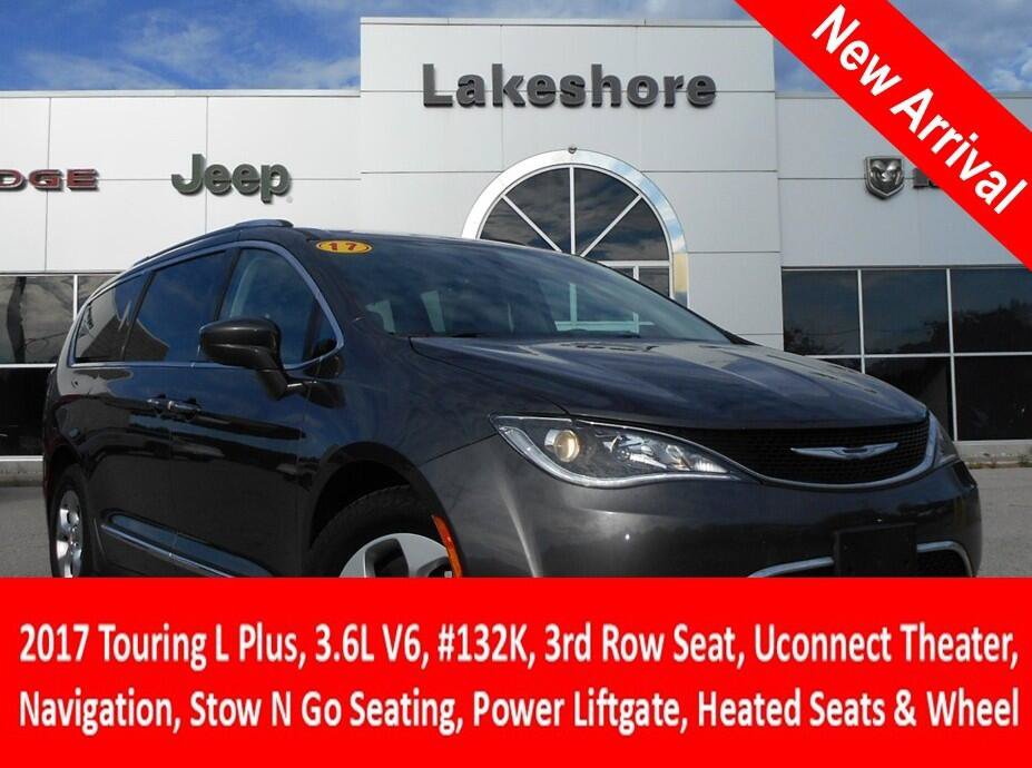 Used 2017 Chrysler Pacifica Touring-L Plus FWD image 1