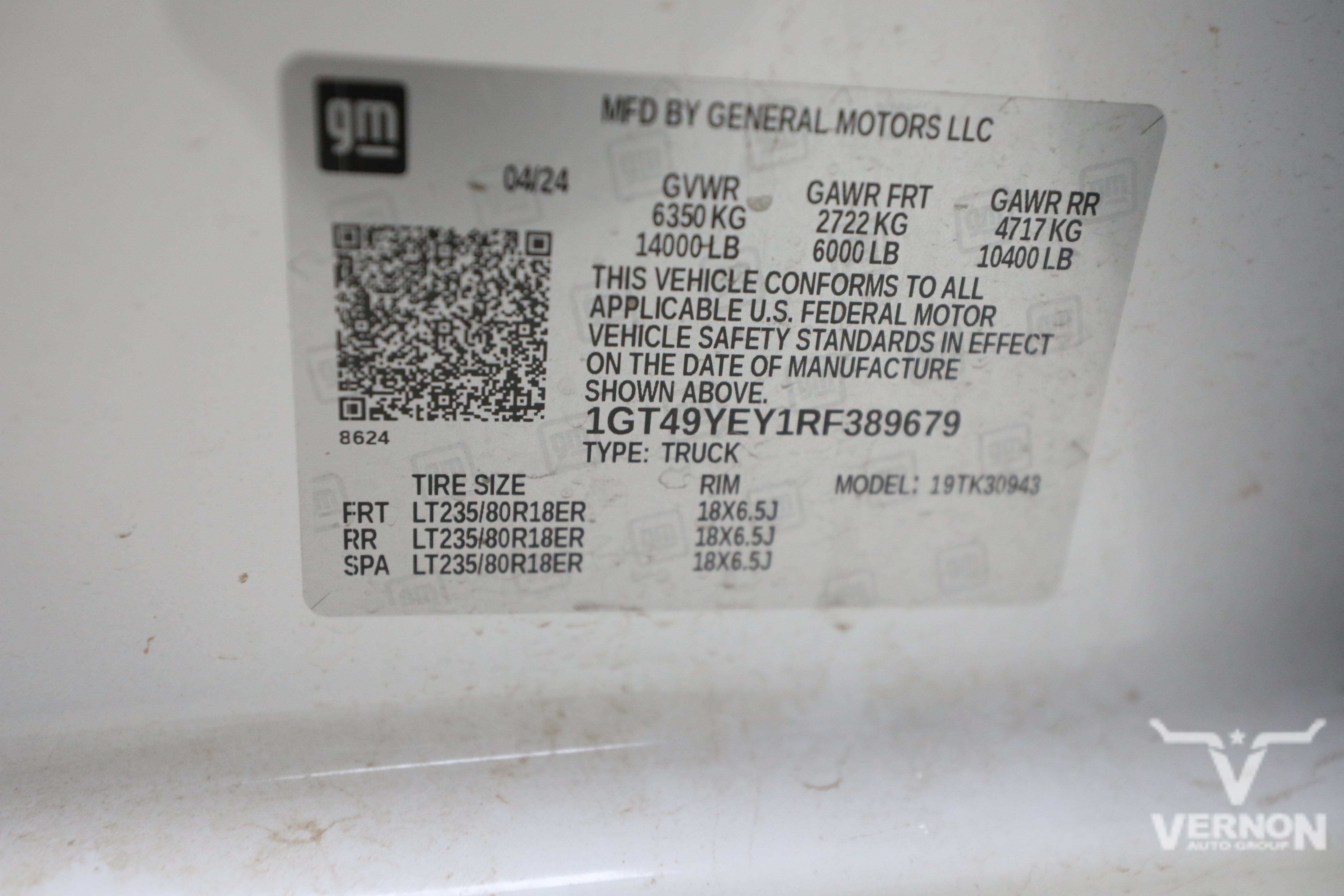 Used 2024 GMC Sierra 3500 Denali Ultimate AWD/4WD image 14