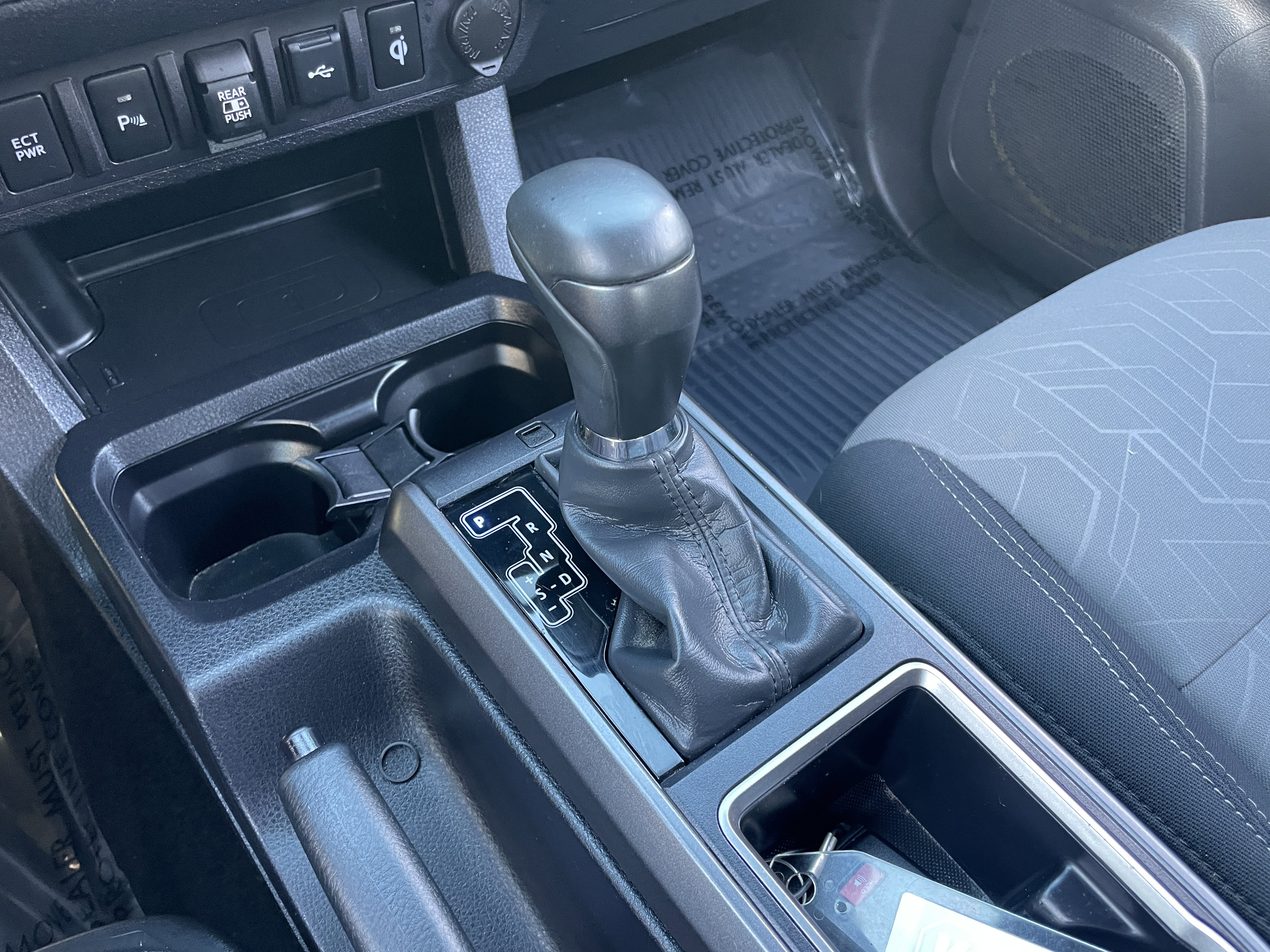 Used 2023 Toyota Tacoma TRD Off-Road w/ Technology Package image 30