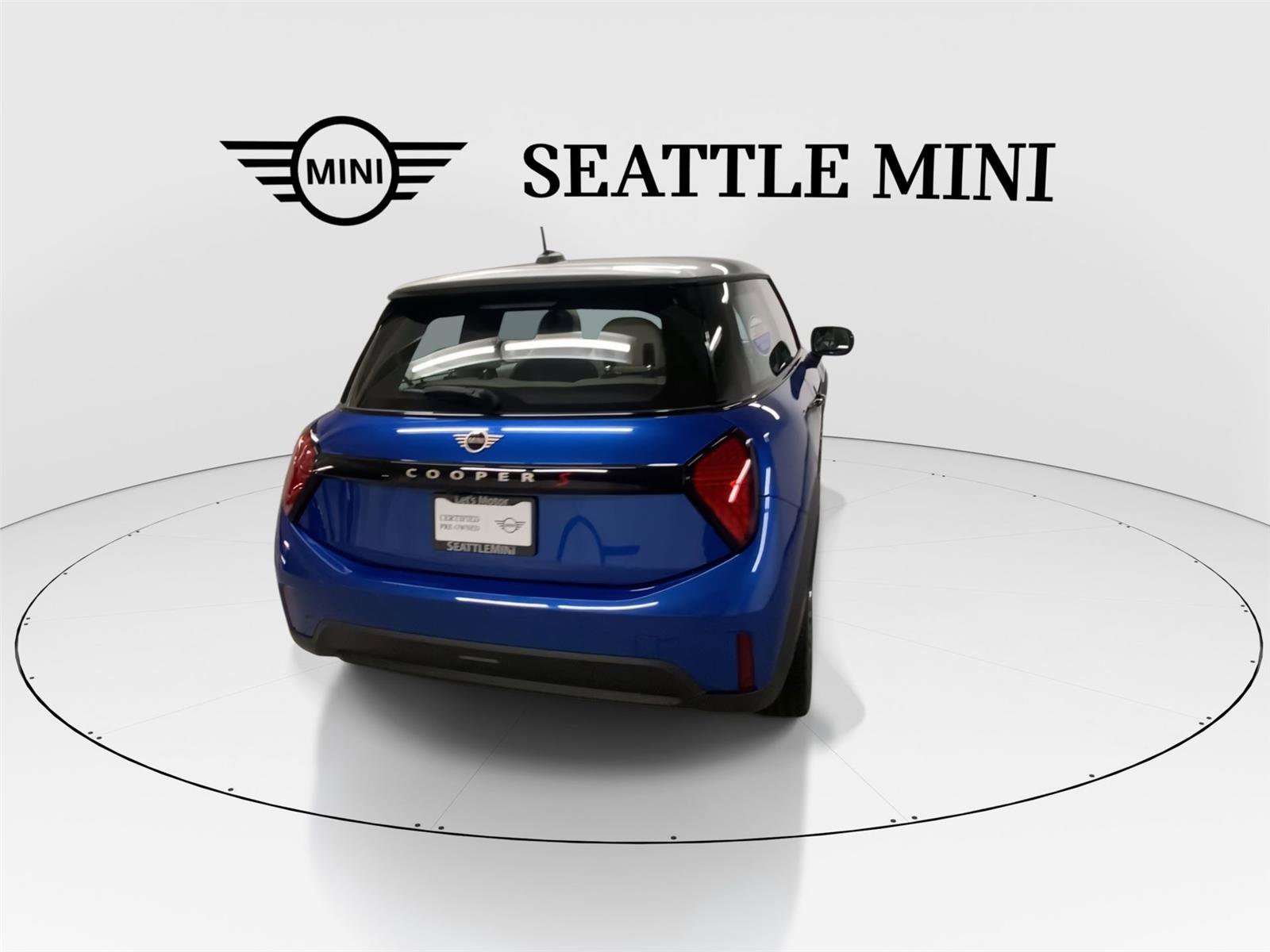 Certified 2025 MINI Cooper S image 10