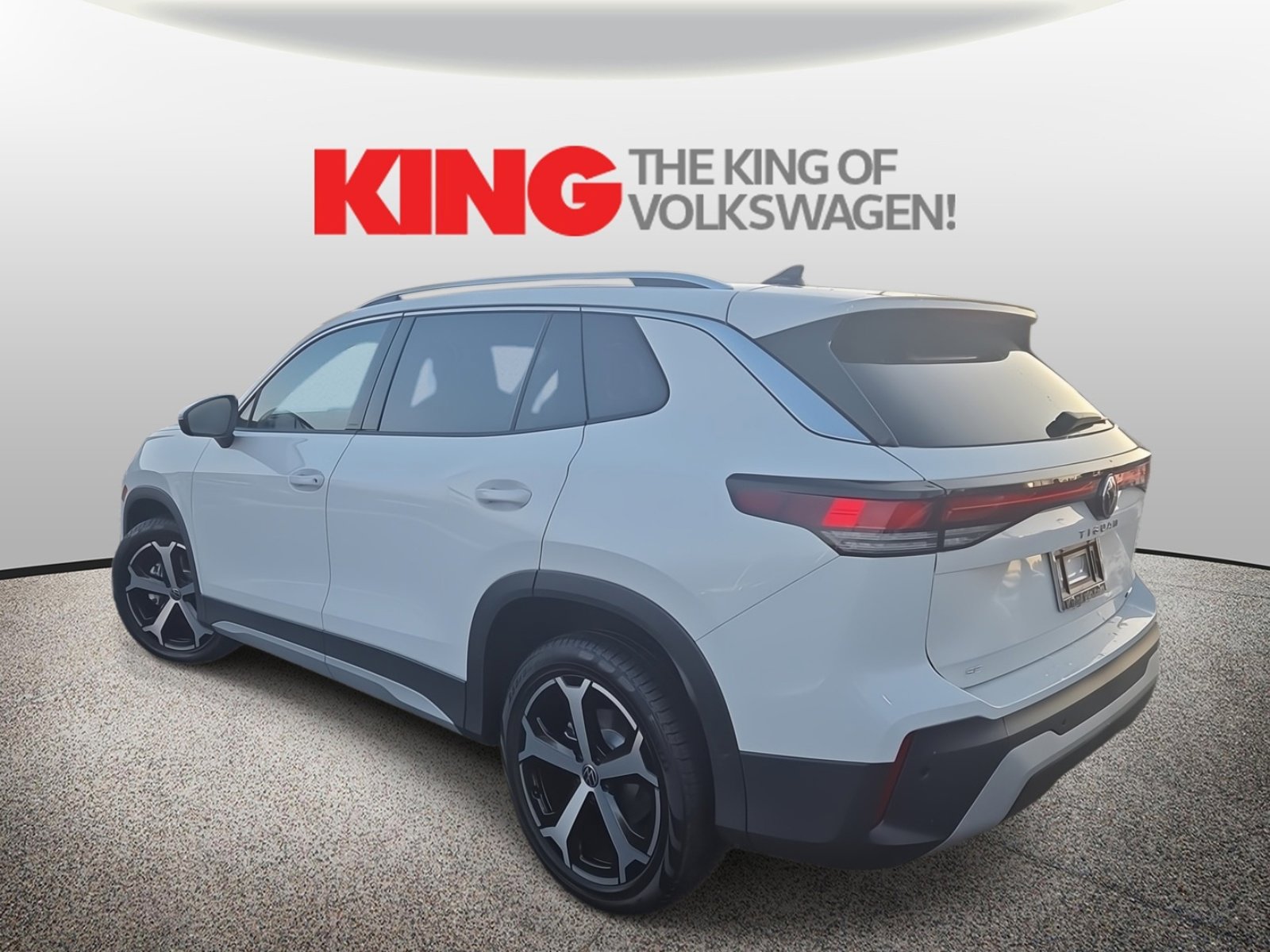 New 2026 Volkswagen Tiguan SE image 6