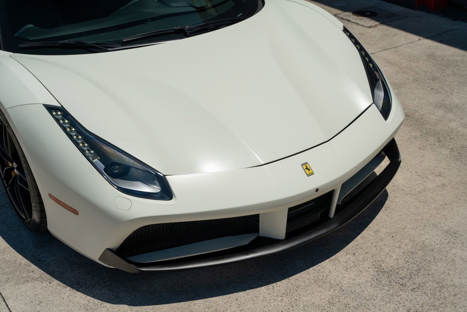 Used 2016 Ferrari 488 GTB RWD image 20