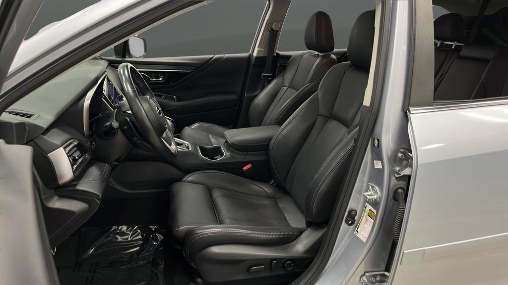 Used 2022 Subaru Outback Limited image 9
