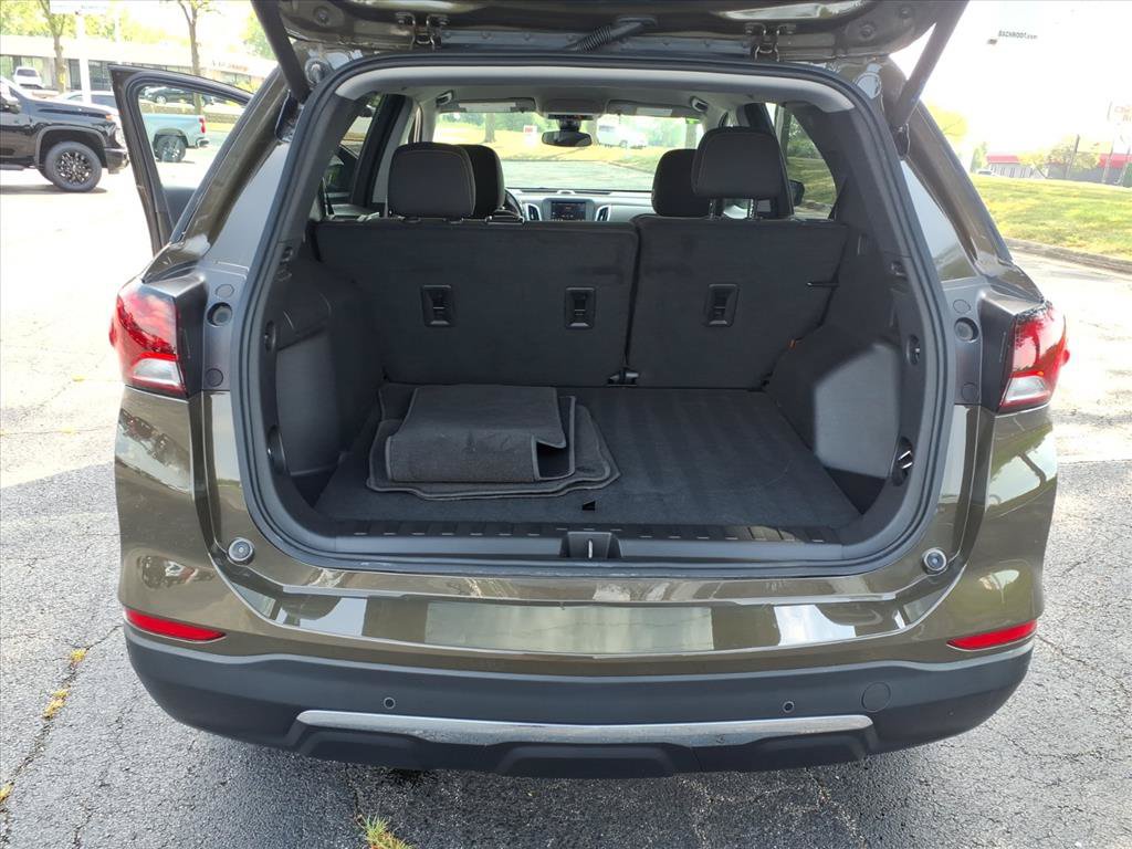 Used 2024 Chevrolet Equinox LT FWD image 30