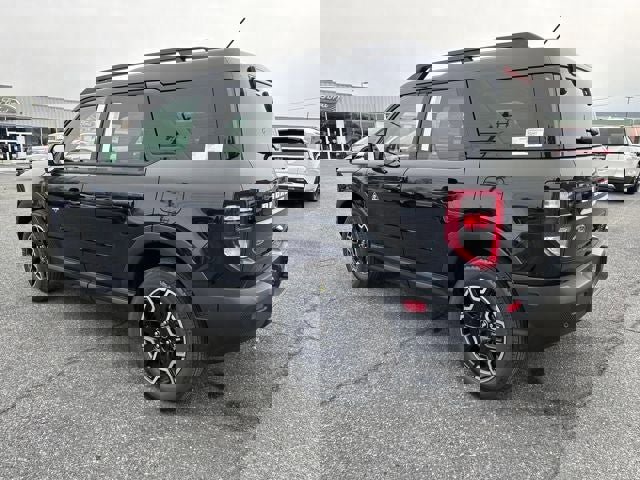 New 2025 Ford Bronco Sport Outer Banks image 3