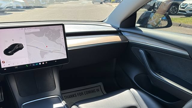 Used 2022 Tesla Model 3 Performance AWD/4WD image 22