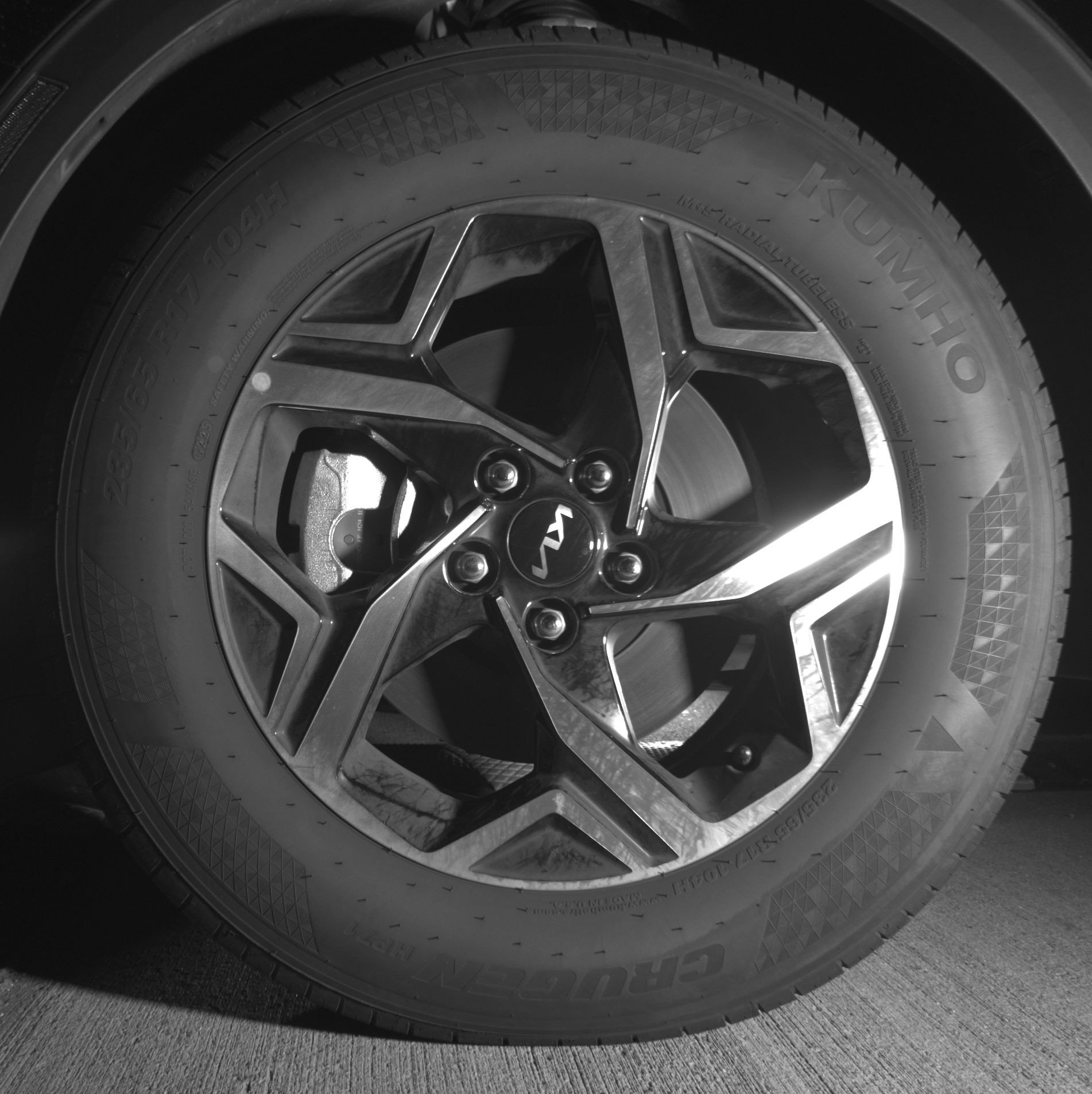 Used 2025 Kia Sportage LX image 12