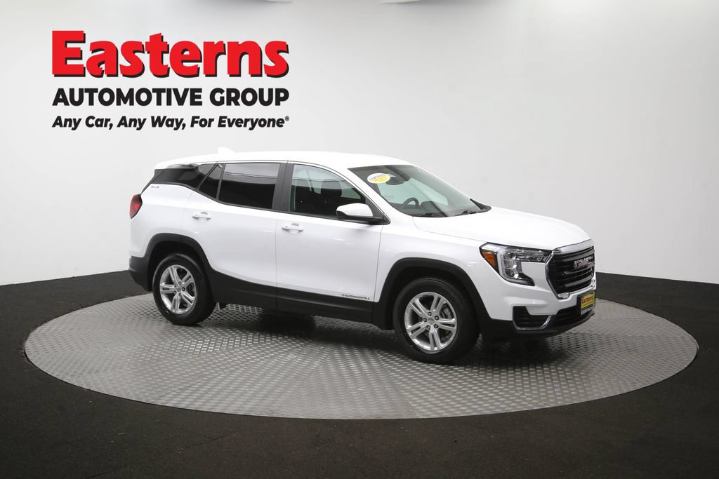 Used 2024 GMC Terrain SLE FWD image 47