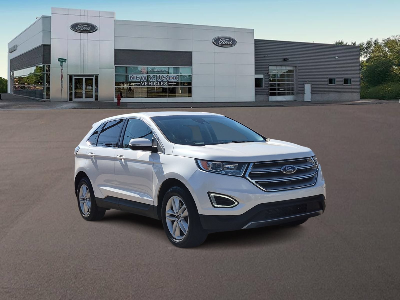 Used 2018 Ford Edge SEL w/ Equipment Group 201A AWD/4WD image 2
