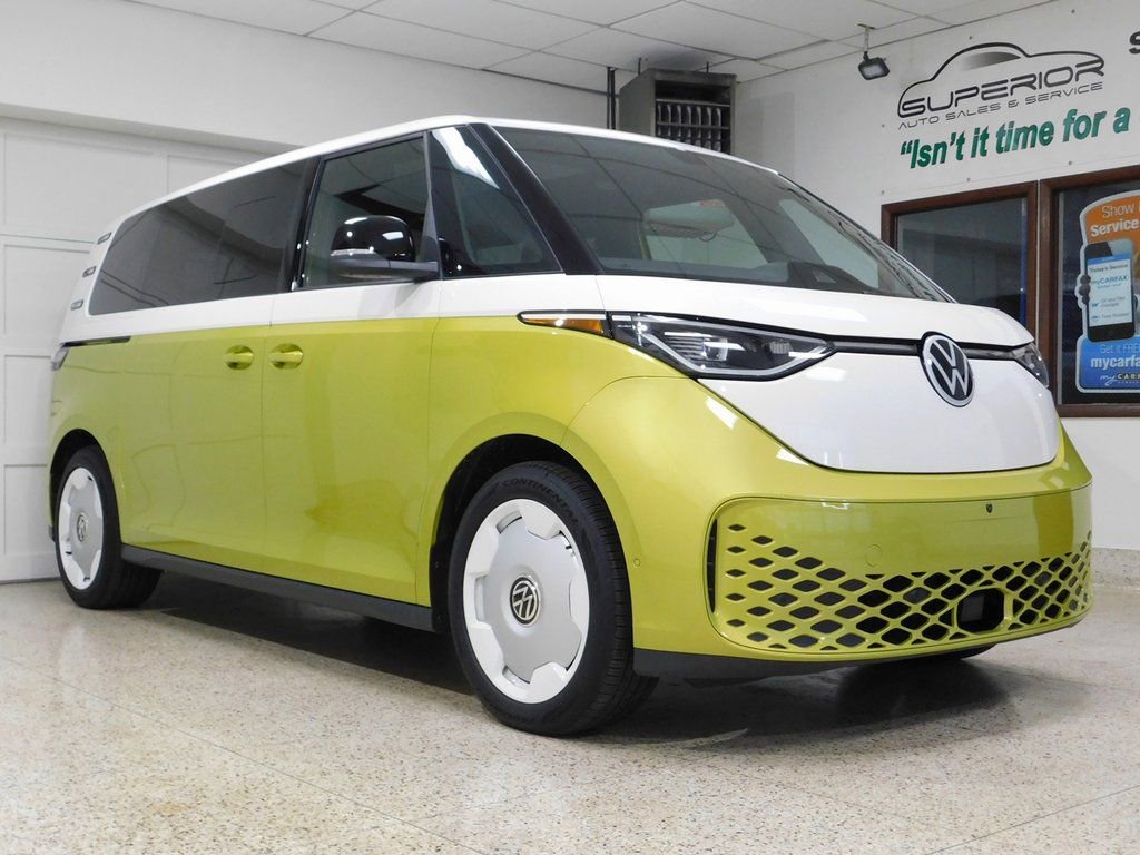 Used 2025 Volkswagen ID. Buzz 1st Edition image 3