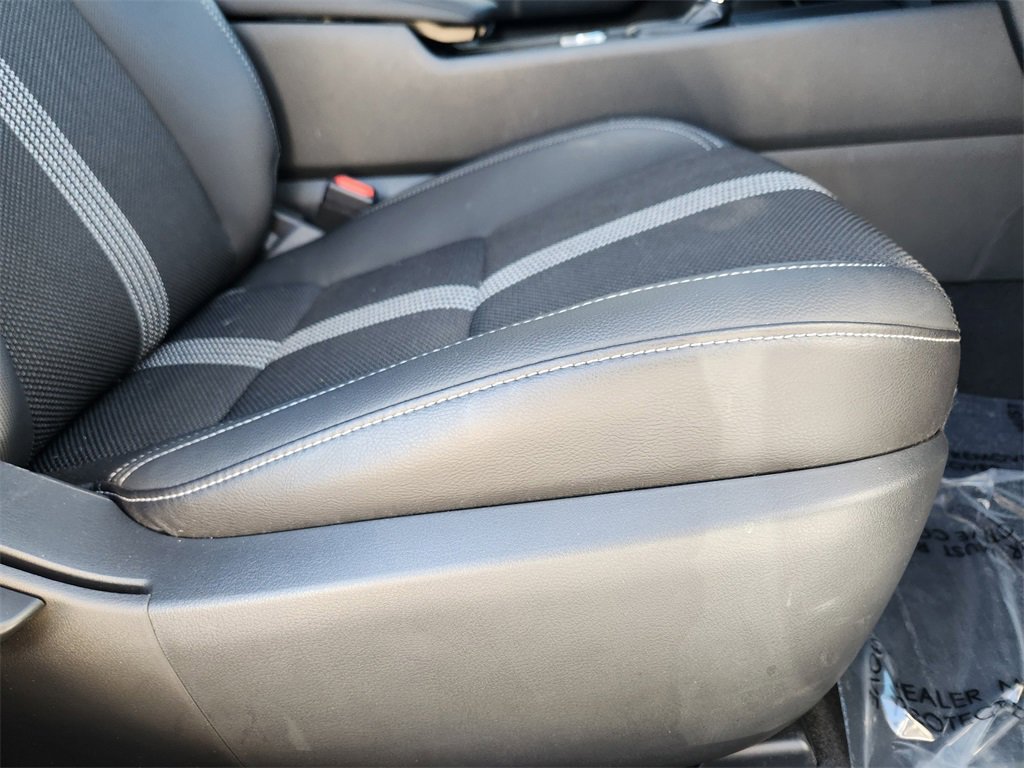 Used 2025 MAZDA CX-50 AWD 2.5 S w/ Cargo Package image 26