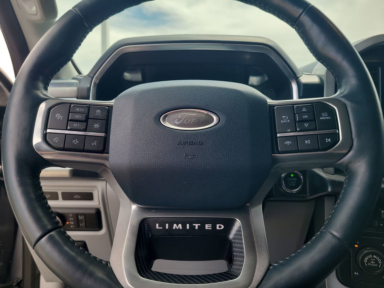 Used 2022 Ford F150 Limited AWD/4WD image 13