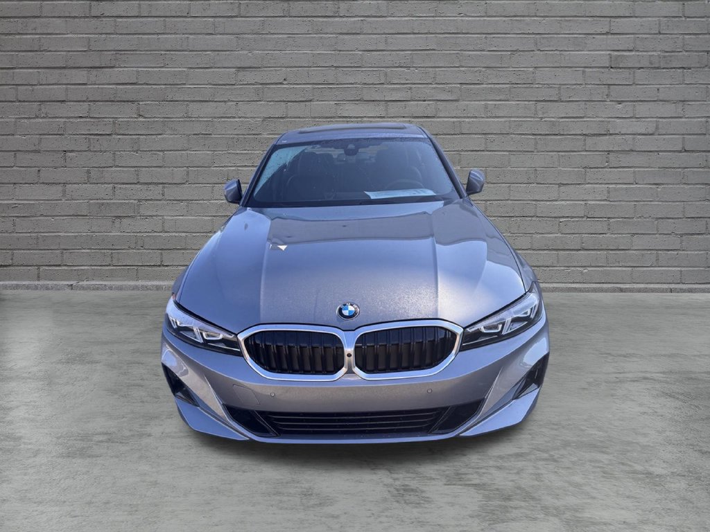 Used 2026 BMW 330i xDrive Sedan AWD/4WD image 11