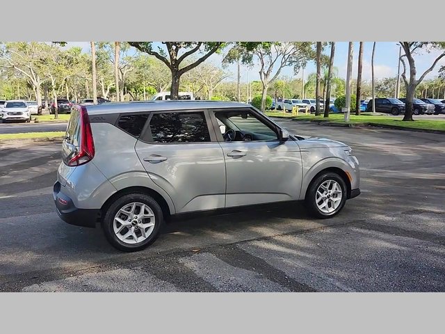 Used 2022 Kia Soul LX w/ Technology Package image 39