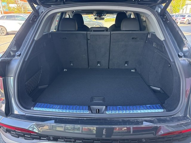 New 2025 Audi Q5 Prestige image 40