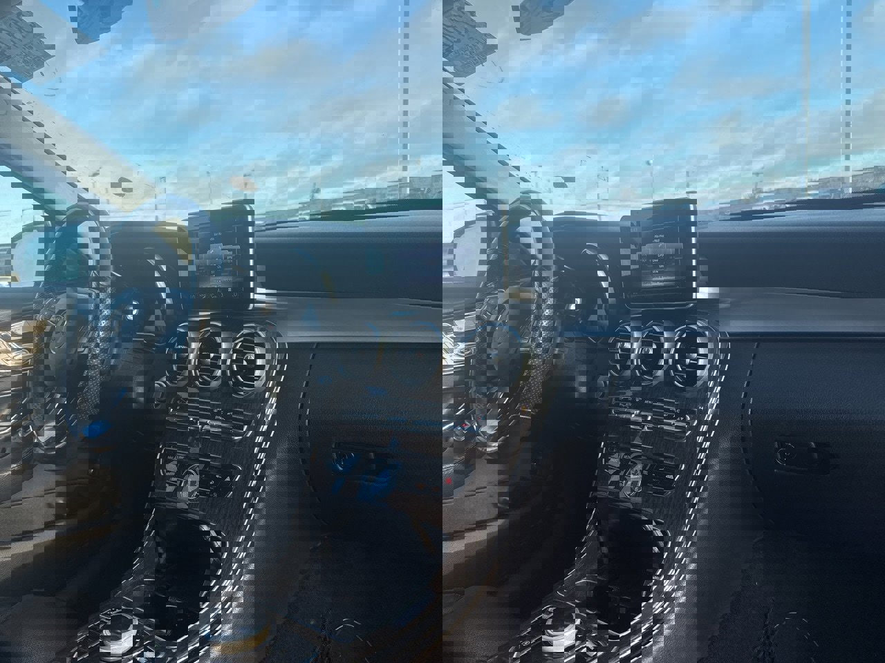 Used 2018 Mercedes-Benz C 300 4MATIC Sedan w/ Premium Package image 7