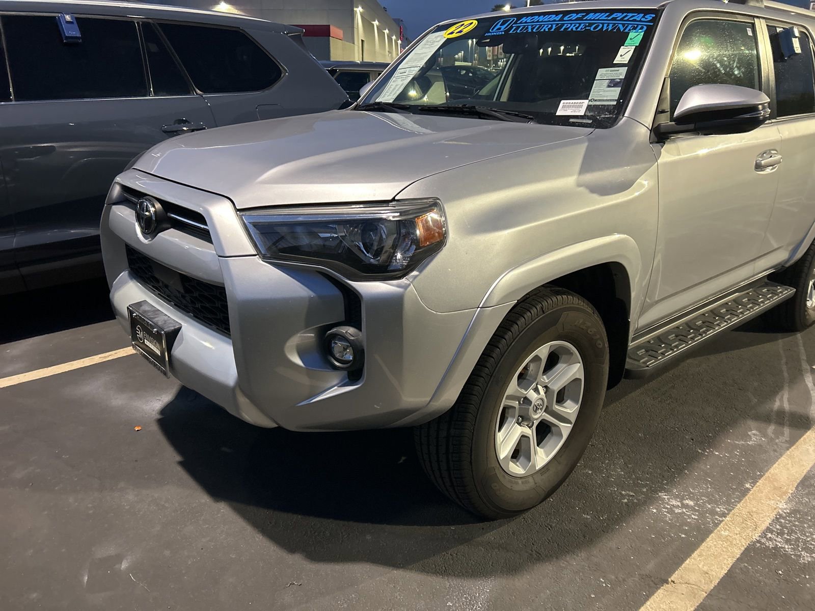 Certified 2022 Toyota 4Runner SR5 Premium image 2