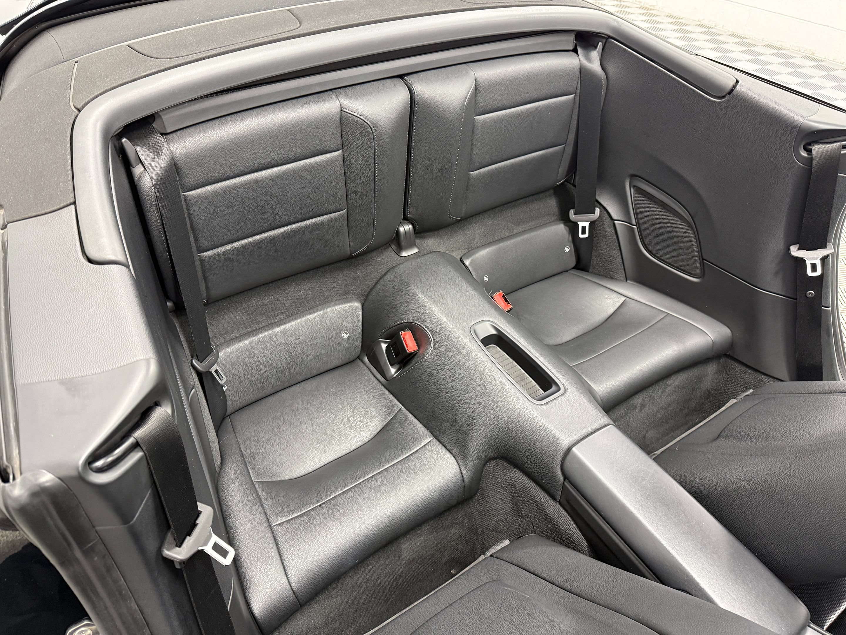 Used 2015 Porsche 911 Carrera 4S AWD/4WD image 18