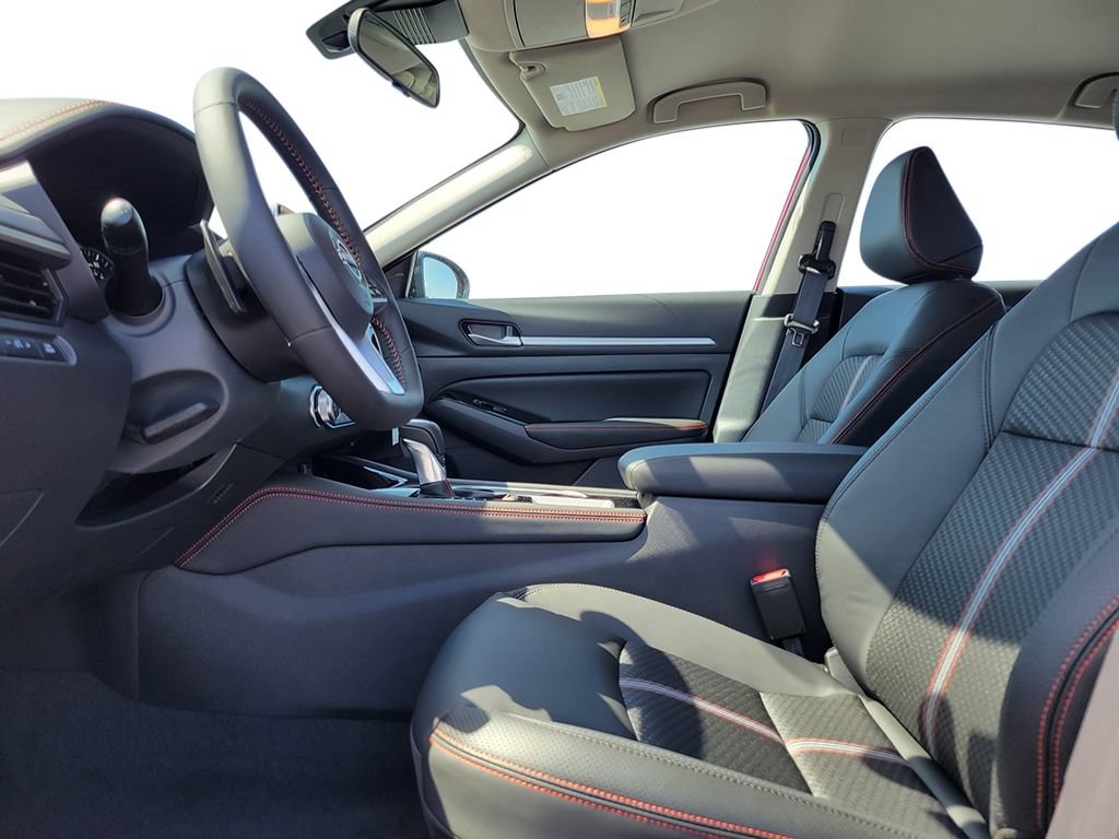 New 2026 Nissan Altima 2.5 SR FWD image 27