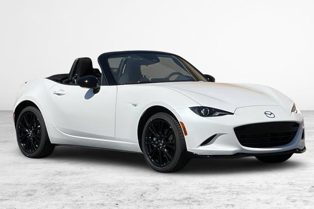 New 2026 MAZDA MX-5 Miata Club w/ Interior Package RWD image 2