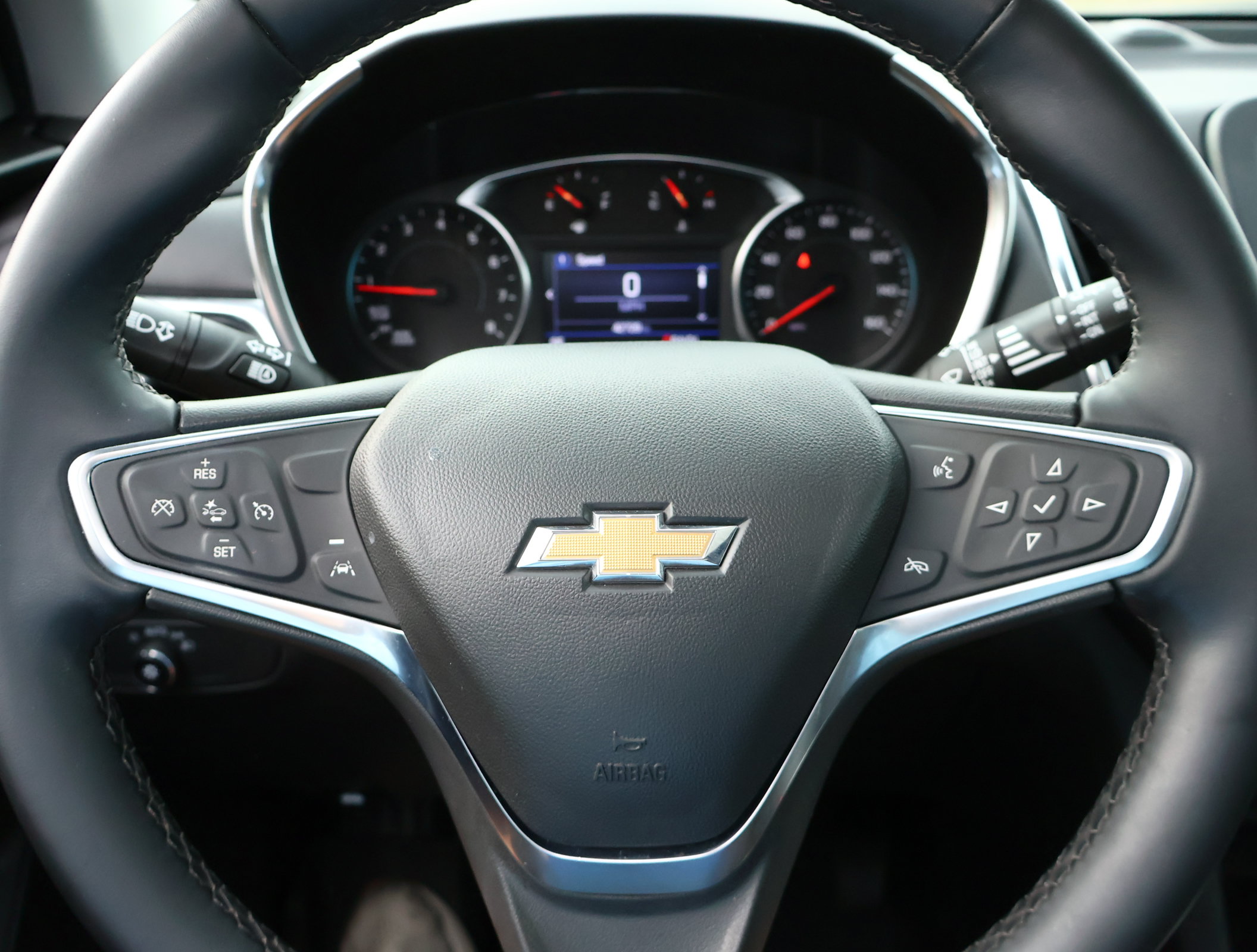 Used 2024 Chevrolet Equinox LT w/ LPO, Floor Liner Package FWD image 13